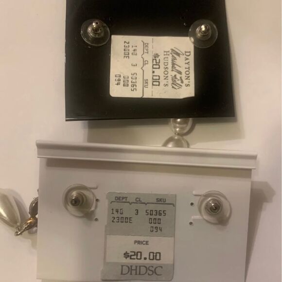 2 Rosa Genuine Austrian Crystal & Pearl Dangle Earring $20 each - Picture 2 of 4